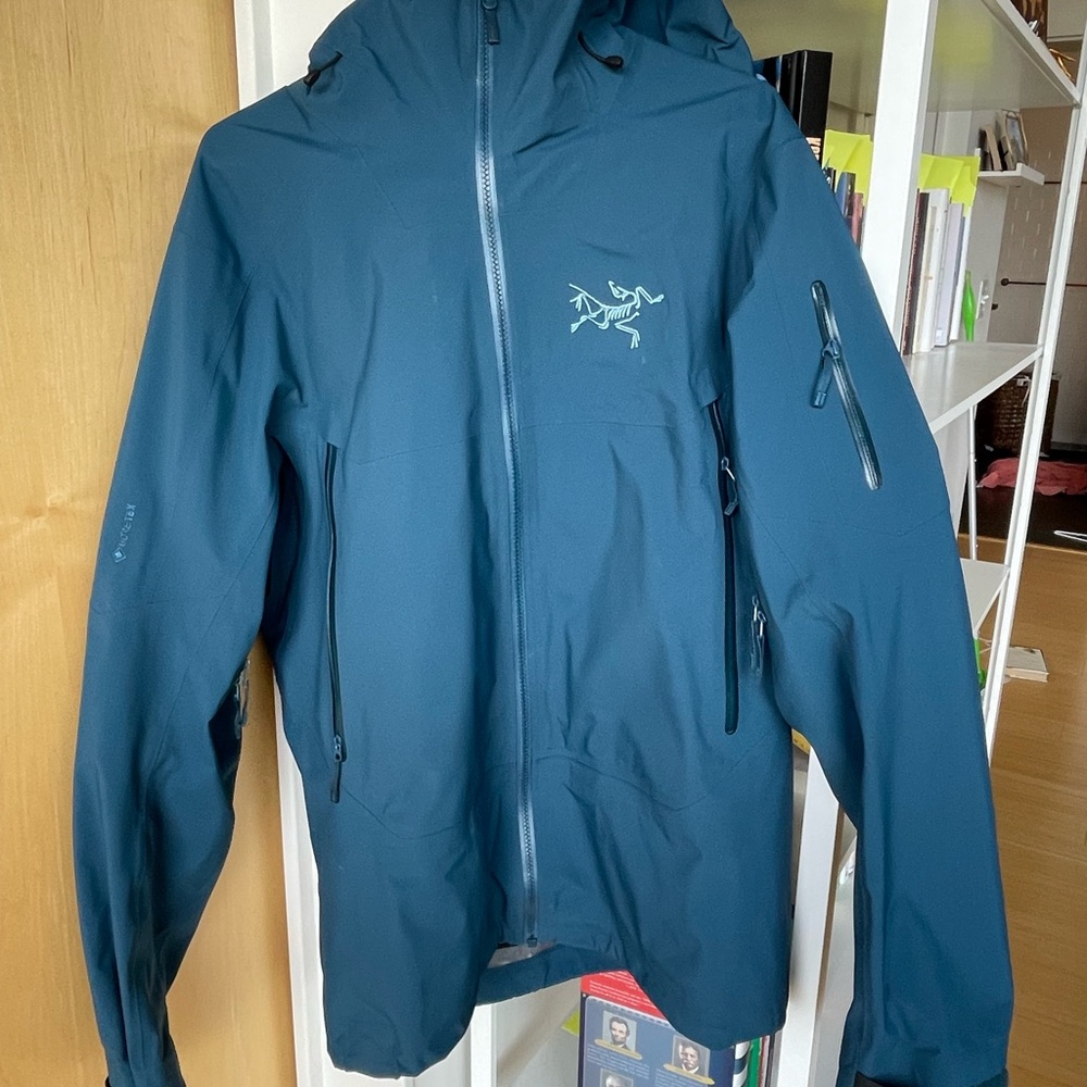 Arc'teryx Gray and Black Men's Jacket